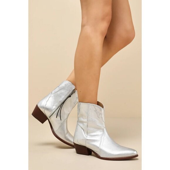 FREE PEOPLE New Frontier Western Bootie in Silver Leather Size 8US / 38EU - Picture 10 of 12